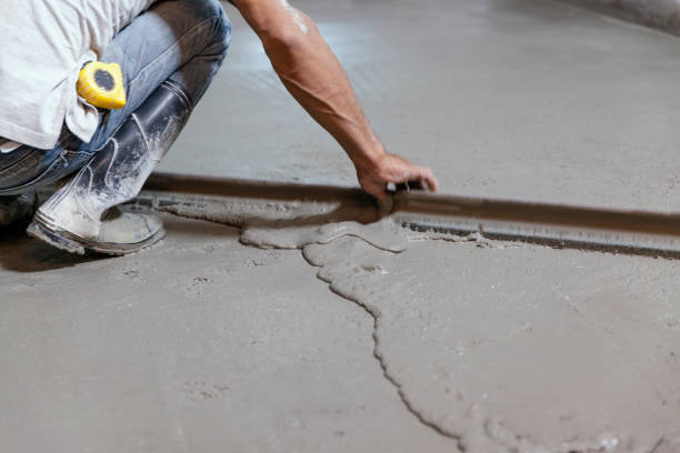 Best Concrete Walkway Installation  in Bristol, VA
